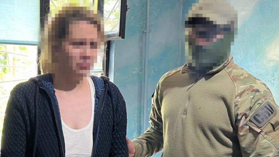 СБУ затримала російську агентку, яка виготовляла вибухівку для терактів на Одещині
