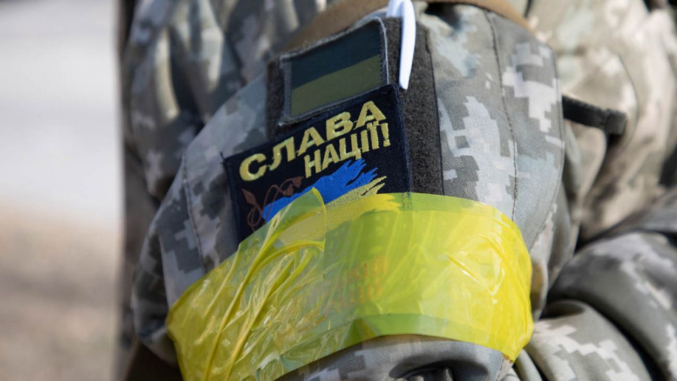 Підписання контракту із ЗСУ: яку грошову допомогу можуть отримати військовослужбовці у 2025 році