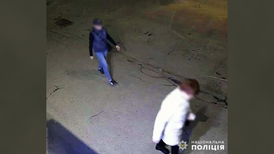 Украла у пенсионерки сумку, где было 35 тысяч гривен — в Житомире судили воровку