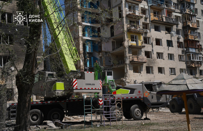В Киеве завершили поисково-спасательную операцию в Соломенском районе