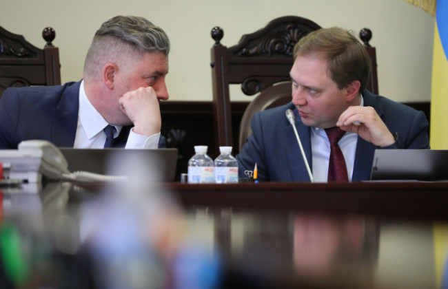 «ГБР отнеслось к ВККС без уважения», но Высший совет правосудия решил не обострять конфликт между ВККС и ГБР