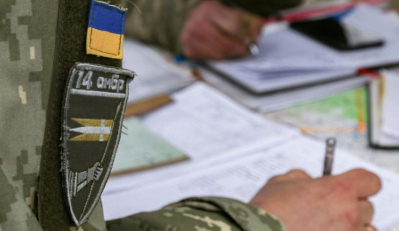 Военнослужащих-ФОП, служащих по контракту, освободили от уплаты НДФЛ, ЕН, военного сбора и ЕСВ – принят закон