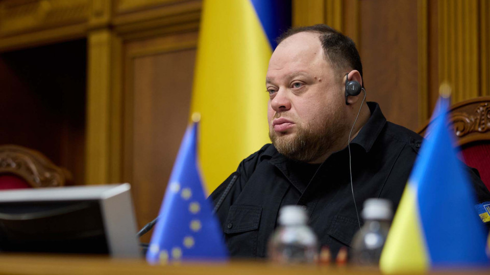 Депутати заблокували підписання Русланом Стефанчуком закону про множинне громадянство