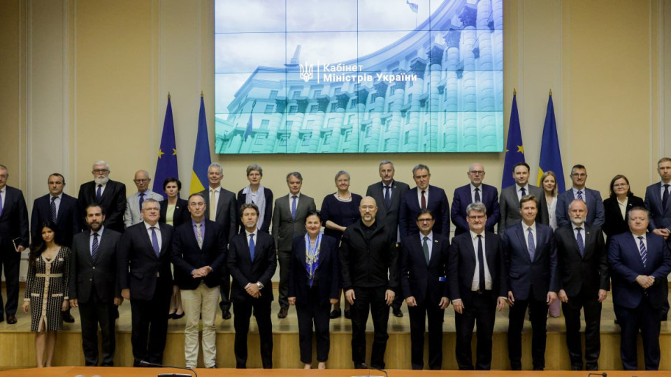 Денис Шмигаль обговорив з послами країн Євросоюзу протидію агресії РФ і посилення підтримки України