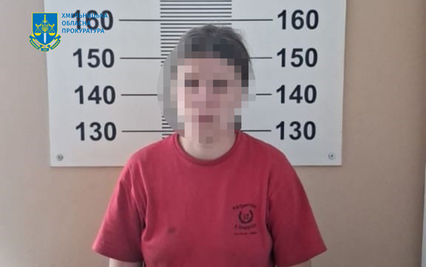 Фатальна сварка — на Хмельниччині судили жінку, яка вбила ножем співмешканця