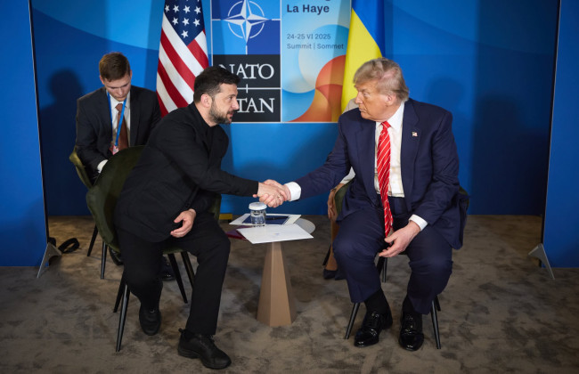 На встрече Владимира Зеленского с Трампом присутствовали высокопоставленные лица с обеих сторон, фото