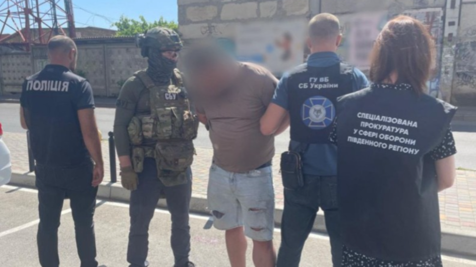 В Одесской области задержали мужчину, который требовал $25 тысяч за «трудоустройство» в СБУ