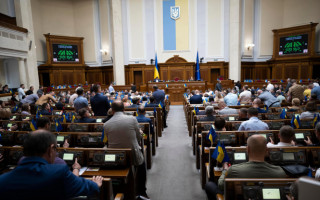 Депутати пропонують змінити порядок бронювання поліцейських, прокурорів та працівників судів
