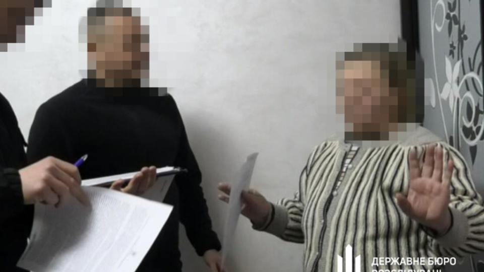 $5 тисяч за виключення зі списку — на Рівненщині військові платили 70-річній пенсіонерці за уникнення відряджень на фронт