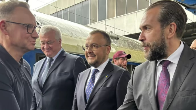 Президент Польщі Анджей Дуда прибув до Києва для зустрічі із Зеленським