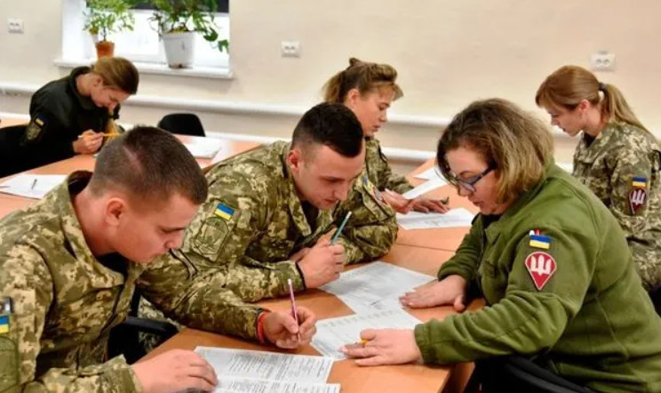 Вступ до військових вишів у 2025 році — що треба знати абітурієнтам