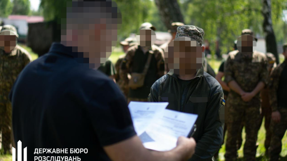 Чотирьом військовим з Київщини повідомили про підозру за відмову виконати бойовий наказ, — ДБР