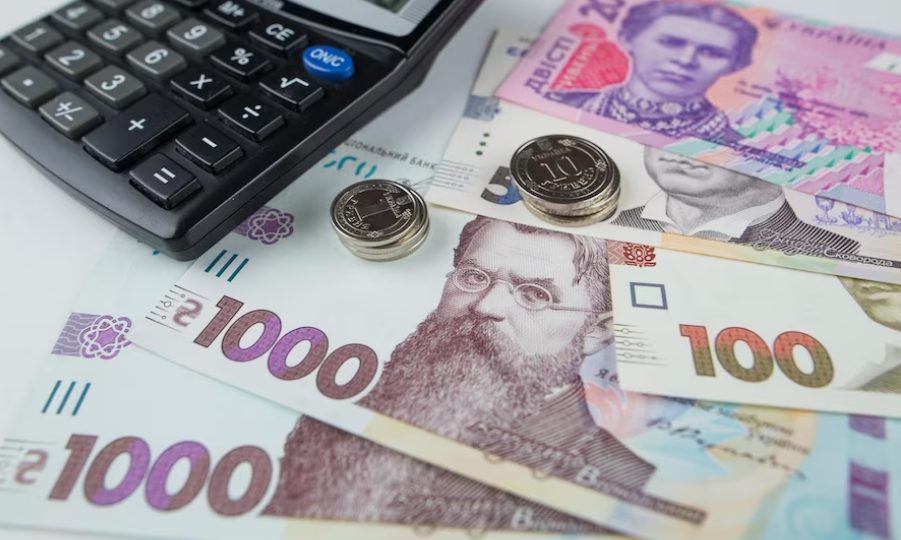В Україні стартує пілотний проект базової соцдопомоги для сімей з низькими доходами