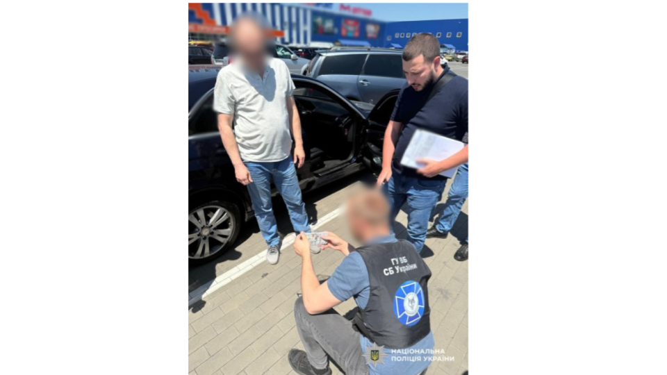 В Одессе задержан мужчина, который за $9 тысяч обещал устроить знакомого в СБУ