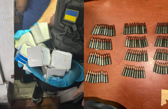Схрон у квартирі — у Києві чоловік зберігав вибухівку і боєприпаси, фото