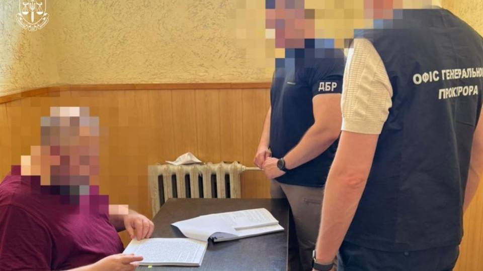 Екс-посадовця Міноборони викрили на фальсифікаціях у паливних закупівлях на 2 млрд грн
