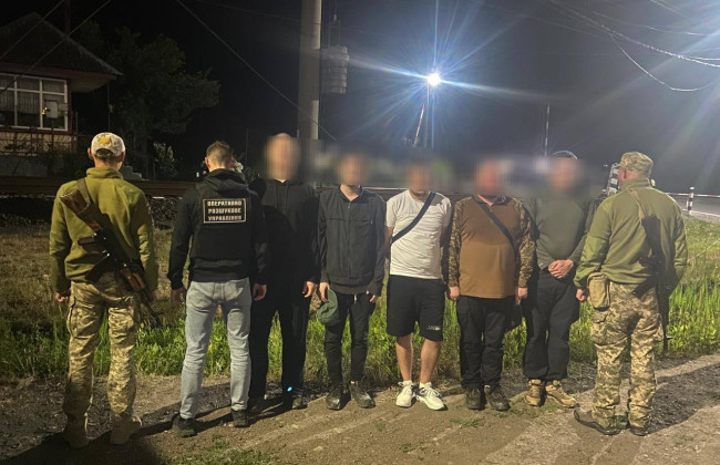 Побег в рассрочку – возле границы со Словакией задержали группу нарушителей и переправщика