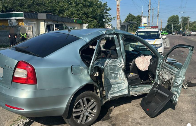 В Житомире произошло смертельное ДТП с участием правоохранителя, фото