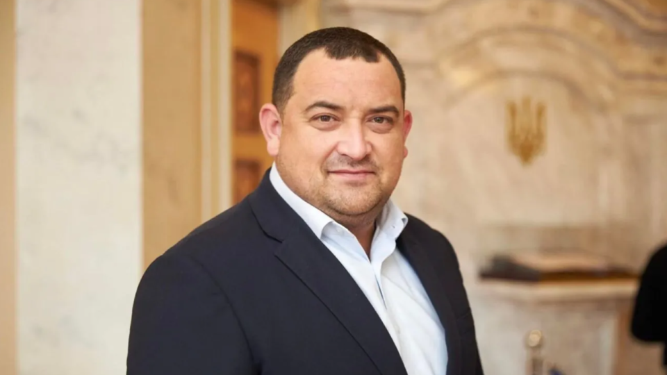 Захист обвинуваченого у хабарництві нардепа Кузьміних не зʼявився майже на третину засідань — ВАКС