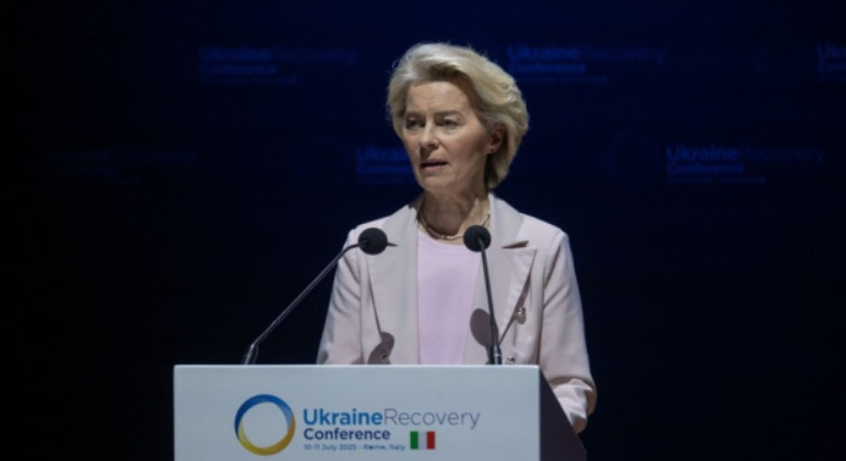 Евросоюз выделяет 2,3 млрд евро на восстановление Украины