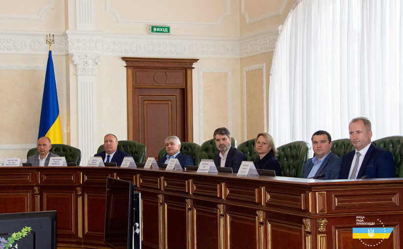 Що розповіли Вищій раді правосуддя кандидати на посаду члена ВККС – питання виникли до обох претендентів