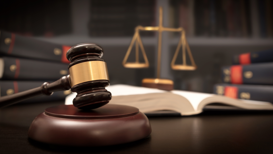 Ціна життя — $2000: в Івано-Франківську чоловік замовив убивство дружини під час розлучення