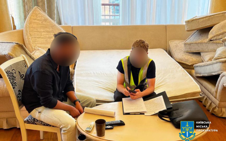 В Киеве разоблачили иностранца, который за $9000 помогал будущим врачам сдать квалификационный экзамен КРОК