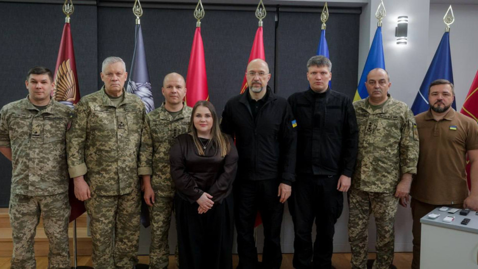 Денис Шмыгаль провел первое совещание в должности министра обороны, фото