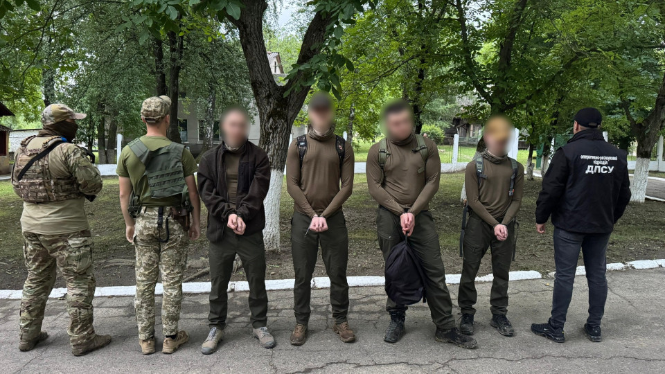 Дроны против беглецов – как четверо мужчин в камуфляже пытались добежать до Румынии