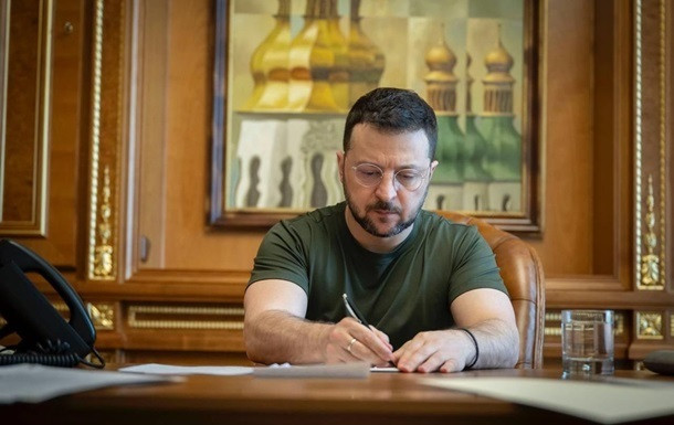 Зеленский изменил правила Шевченковской премии: количество номинаций увеличилось до 13