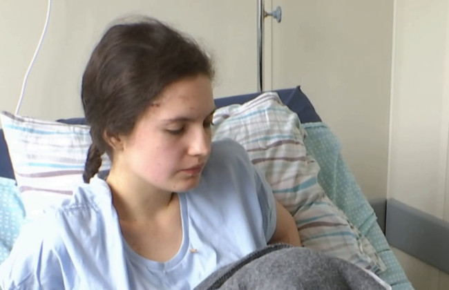 Дівчина вижила після падіння з 9-го поверху під час нічної атаки на Київ