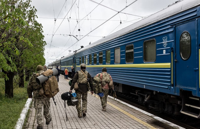 Командиры смогут предоставлять дополнительный отпуск военнослужащим – Верховная Рада приняла закон