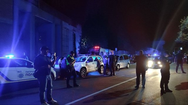В Виннице открыли дело из-за протеста возле ТЦК: полиция расследует попытку захвата госучреждения