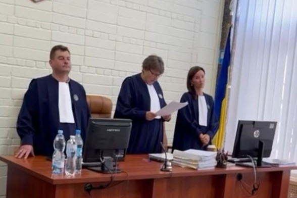 Суд запретил вырубку Мархалевского леса под военное кладбище
