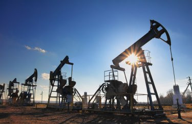Индийские государственные НПЗ приостановили закупку российской нефти после тарифов Трампа, — Bloomberg
