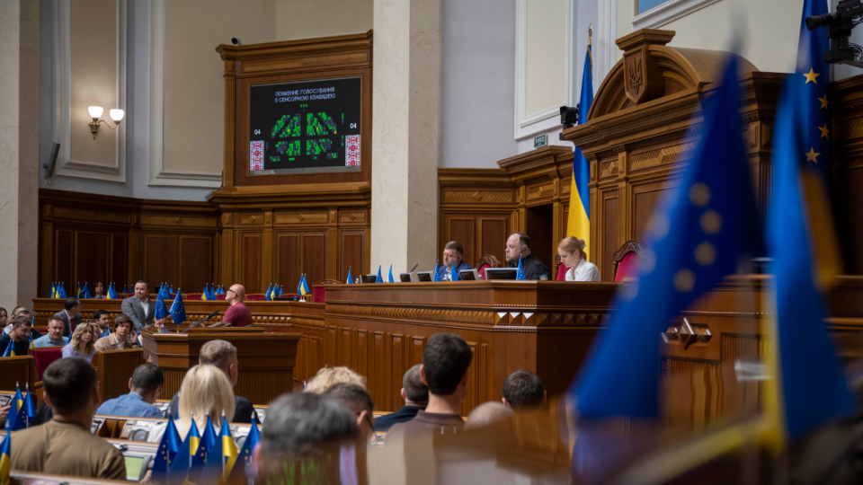 Депутаты от «Слуги народа» внесли законопроект об увольнении министров из Кабмина по результатам интерпелляции