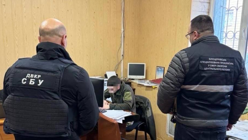 Генпрокурор Руслан Кравченко заявив про викриття 25 млн грн незаконних виплат «бойових» тим, хто не був на фронті