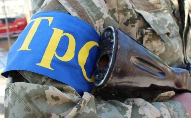 Якщо військовий Сил тероборони ЗСУ вчинив злочин, не пов’язаний з військовою службою, процесуальне керівництво може здійснювати не військова прокуратура – Верховний Суд