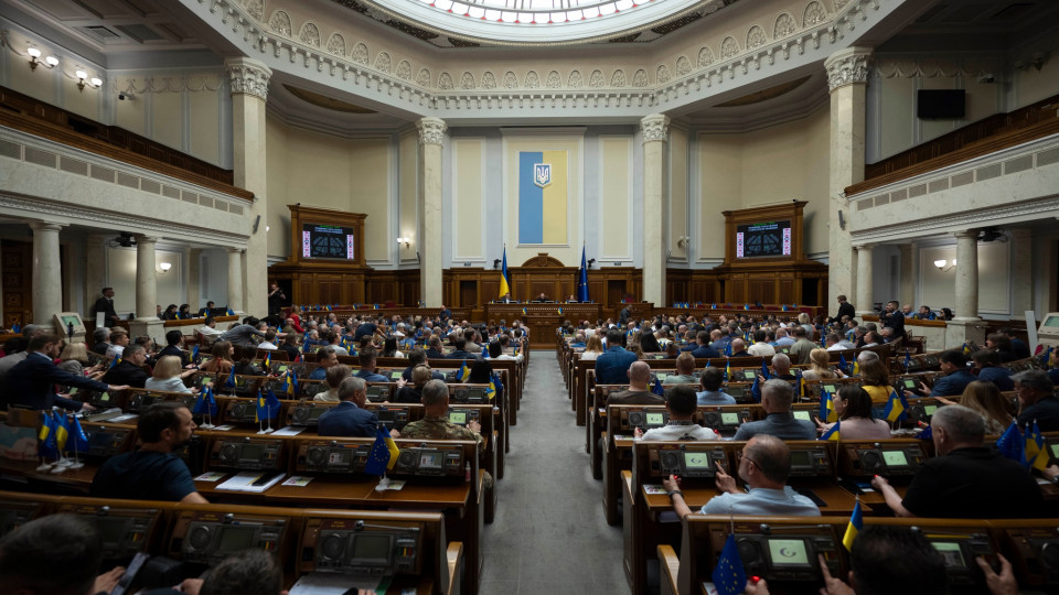 Верховная Рада рассмотрит изменения в бюджет, которыми предлагается увеличить расходы на поддержку позитивного международного имиджа Украины