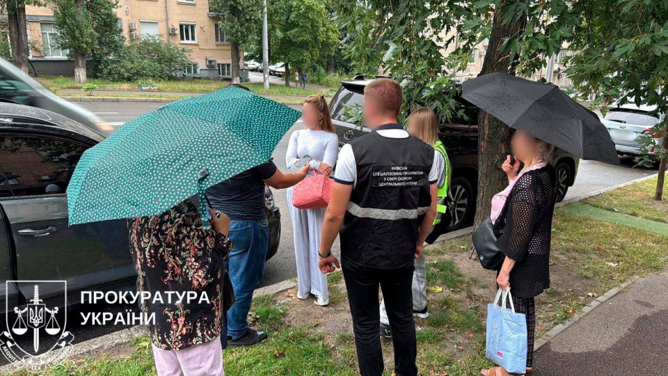 Директор киевского предприятия подозревается в фиктивном бронировании военнообязанных за $19 тысяч