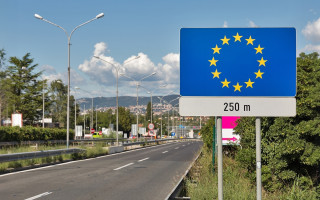 У Верховній Раді зареєстрований законопроект про дозвіл на виїзд за кордон чоловікам до 24 років