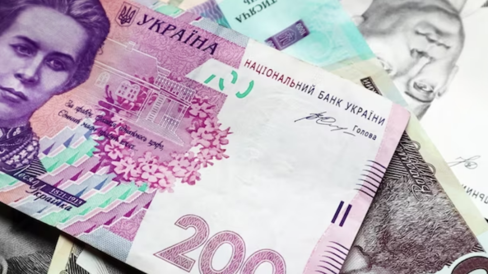 НБУ тимчасово не друкує нові банкноти номіналом 100 та 200 гривень