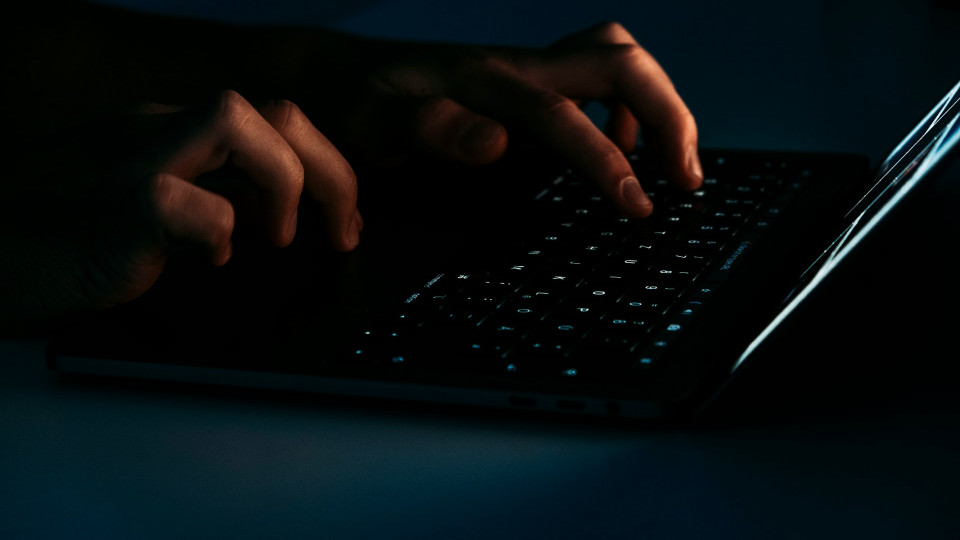 Інтернет-форуми 4chan і Kiwi Farms подали до суду проти регулятора Ofcom через свободу слова в інтернеті