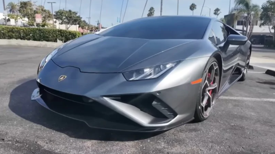 ШІ замість детектива: ChatGPT допоміг чоловікові знайти Lamborghini, вкрадений 2 роки тому