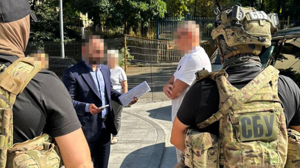 В Киеве задержан экс-заместитель председателя ГФС, организовавший схему «отмывания» денег