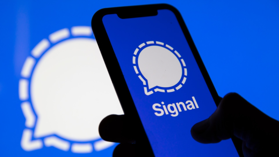 У месенджері Signal з’явилася перша платна функція — захищене збереження даних