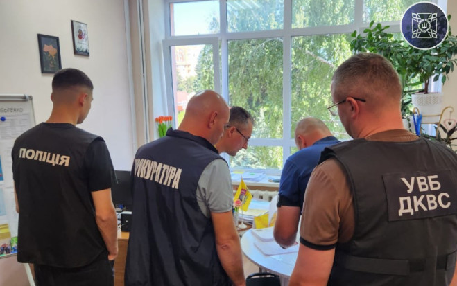 ДБР викрило директора «Центру пробації» Олега Янчука на схемі незаконного збагачення