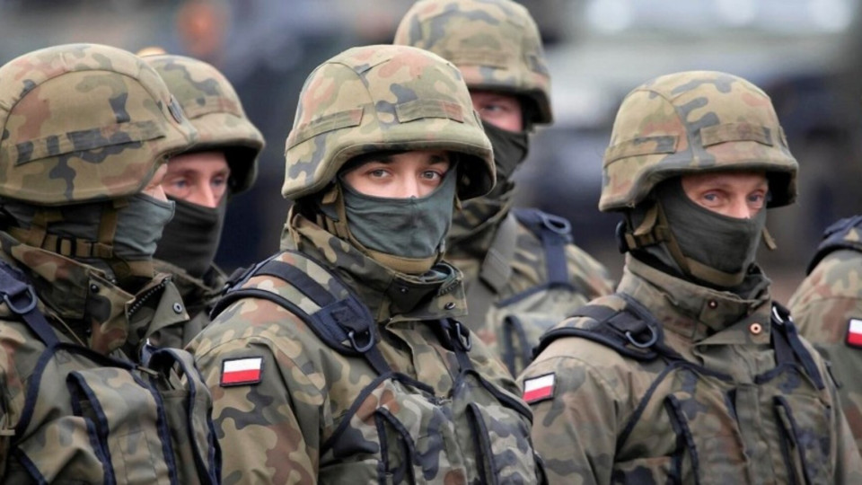 Польша объявила о срочной мобилизации резервистов войск территориальной обороны