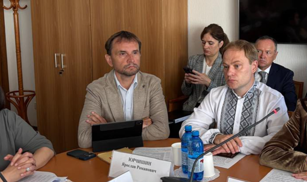 Депутаты предлагают упростить пребывание в Украине представителям «колониальных народов РФ», которые подверглись притеснениям — включая граждан РФ