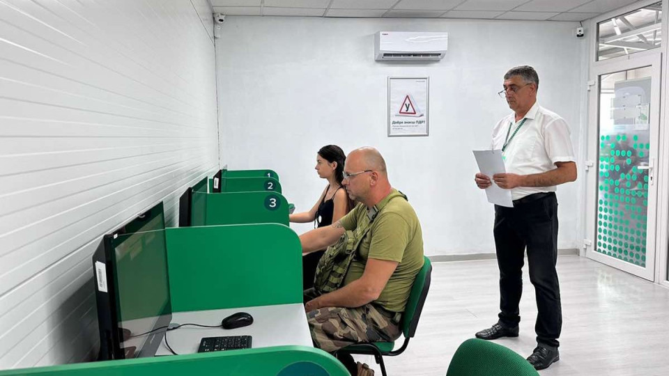 В Украине обновили тестовые вопросы для сдачи теоретического экзамена по ПДД